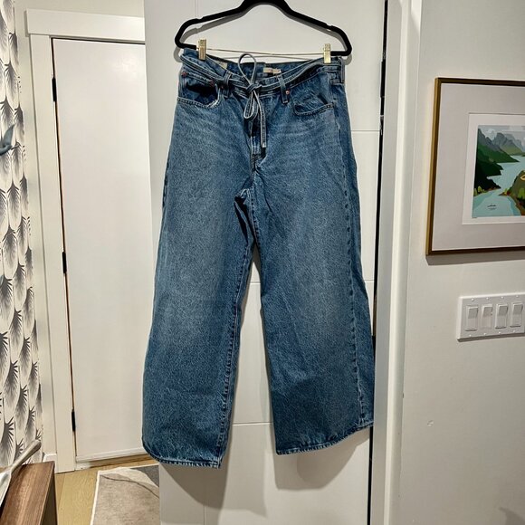 Levi's XL Straight High Rise Jeans - Picture 7 of 10